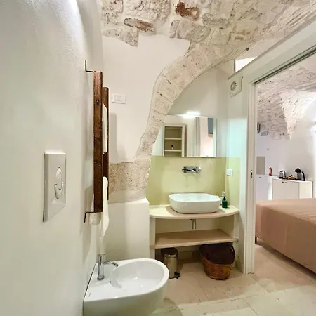 Di Design E Charme Nel Centro Storico * 오스투니
